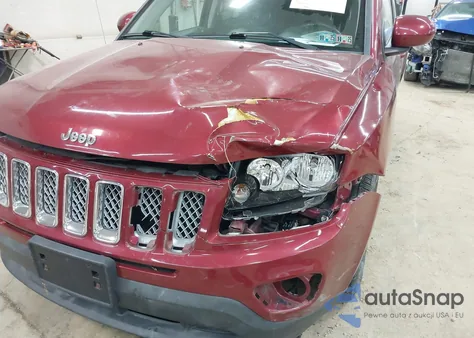 2014 Jeep Compass Latitude z USA, uszkodzony, nr VIN 1C4NJDEB0ED600165